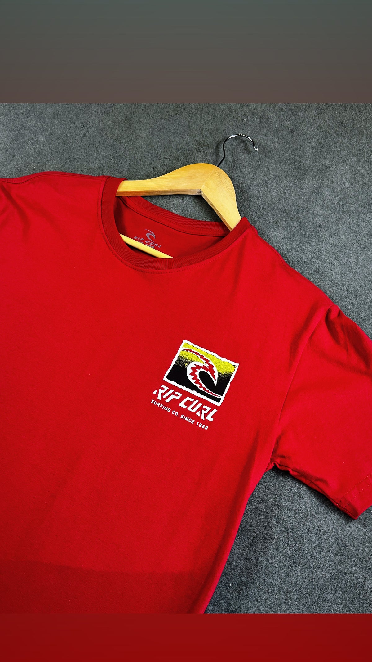 Camisa Hip Curl Vermelha em Algodão