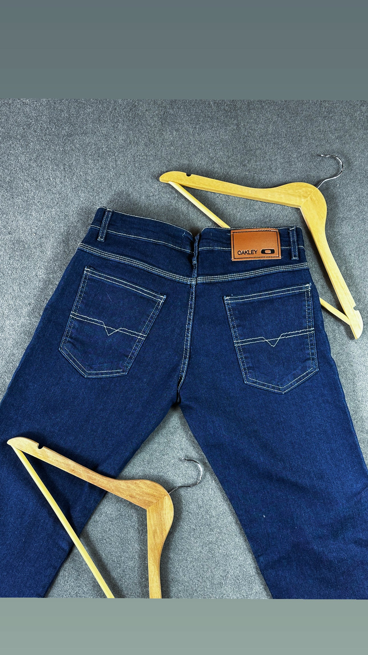 calça jens escura