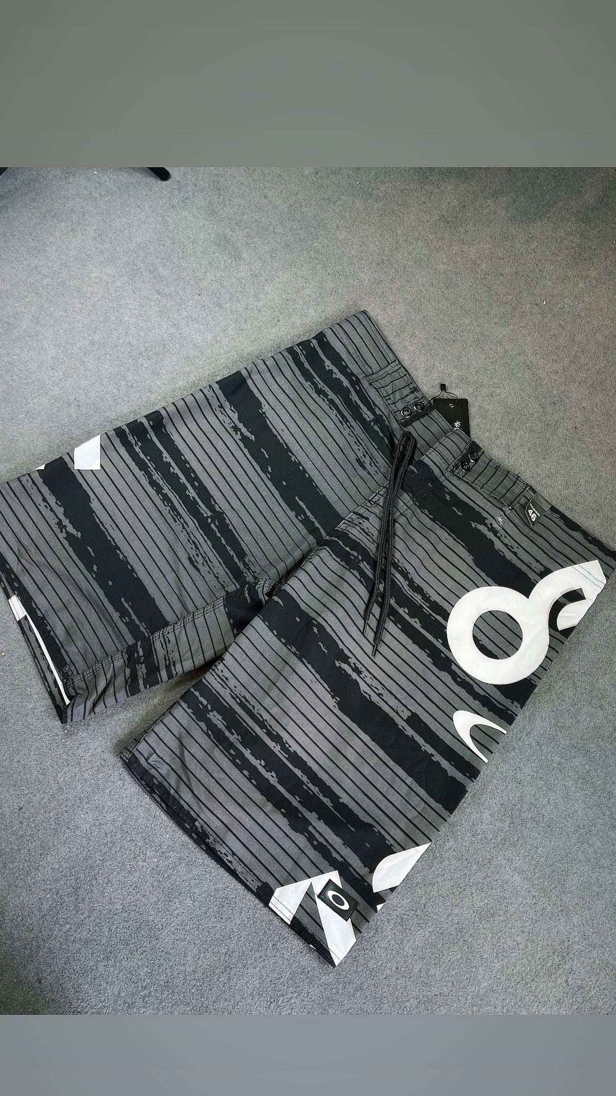 Bermuda Elastano Oakley
