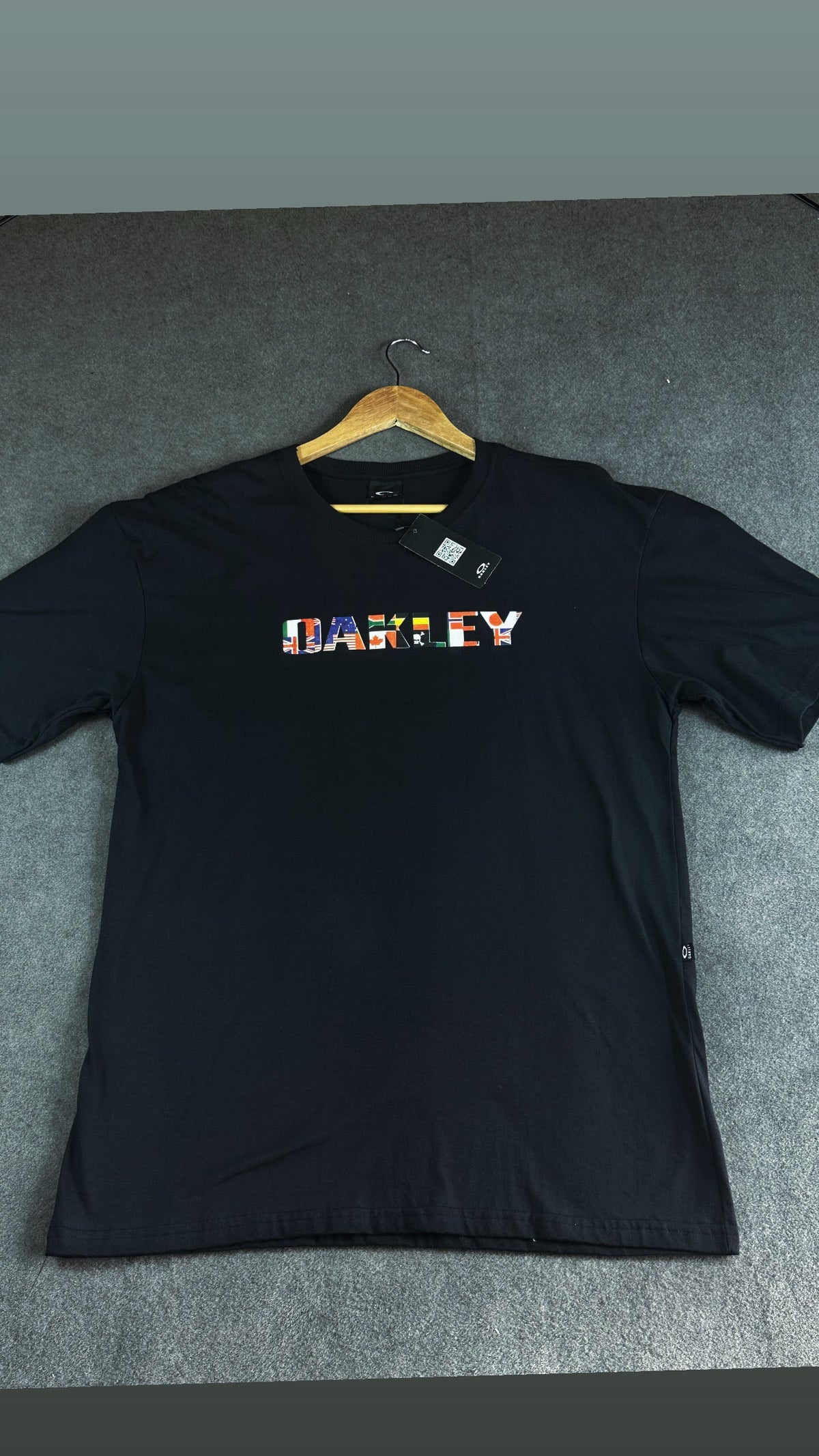 Camisa Oakley  Masculina Preta em Algodão