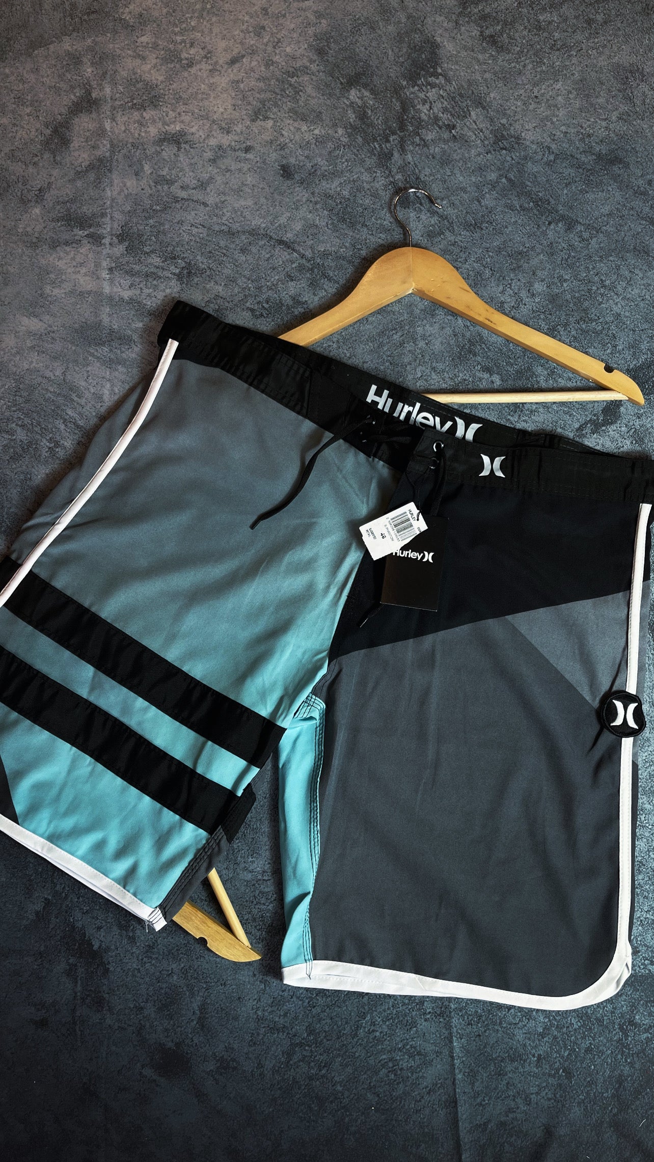 Bermuda Phanton Hurley-Preta com Azul