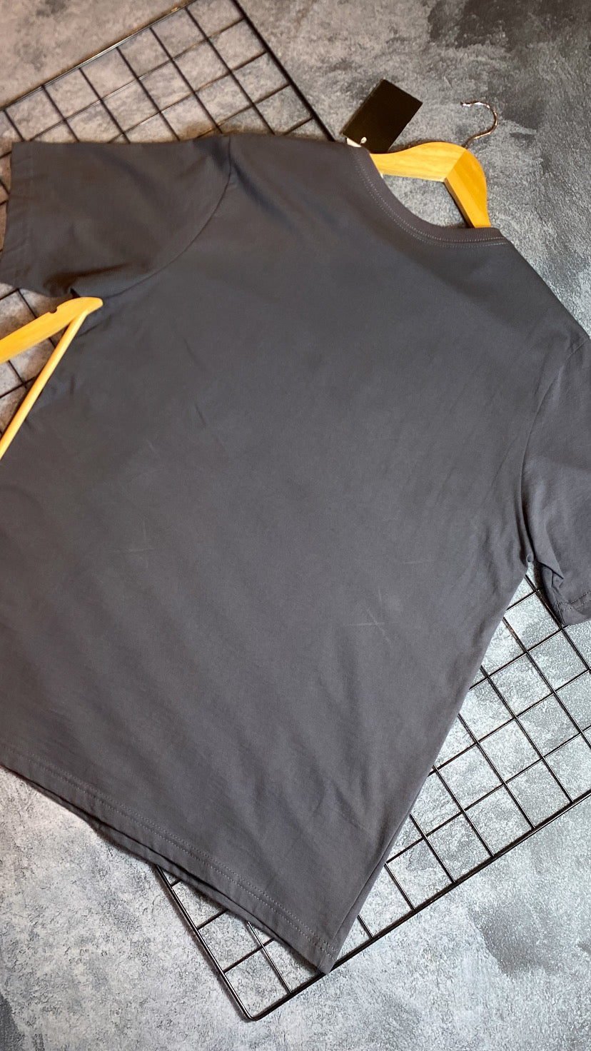 Camiseta Plus size Hurley-Cinza