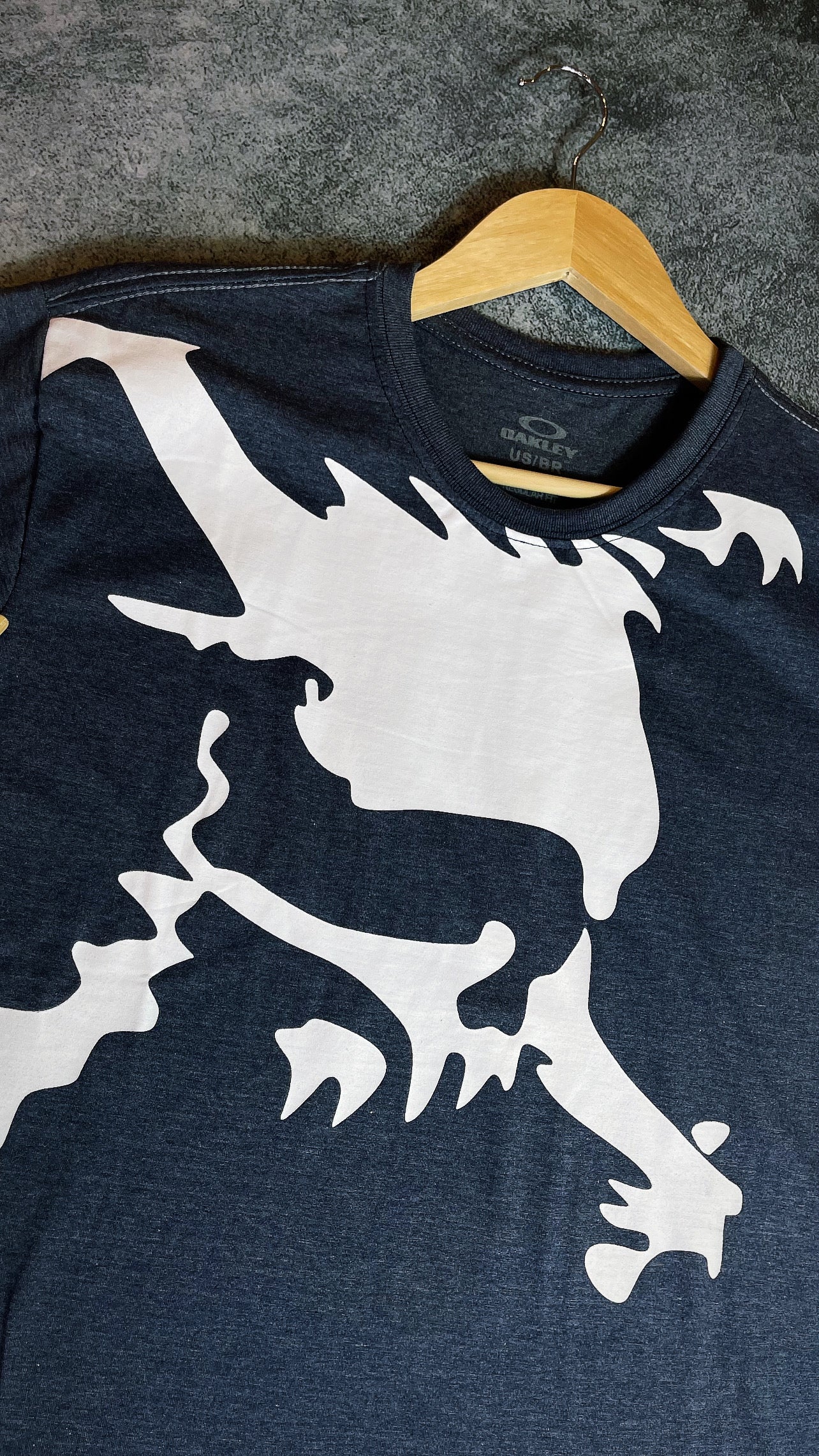 Camisa Oakley edição skull