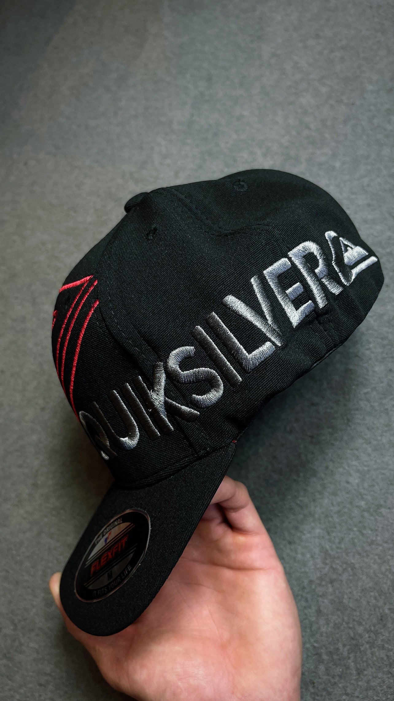 BONE DA Quiksilver