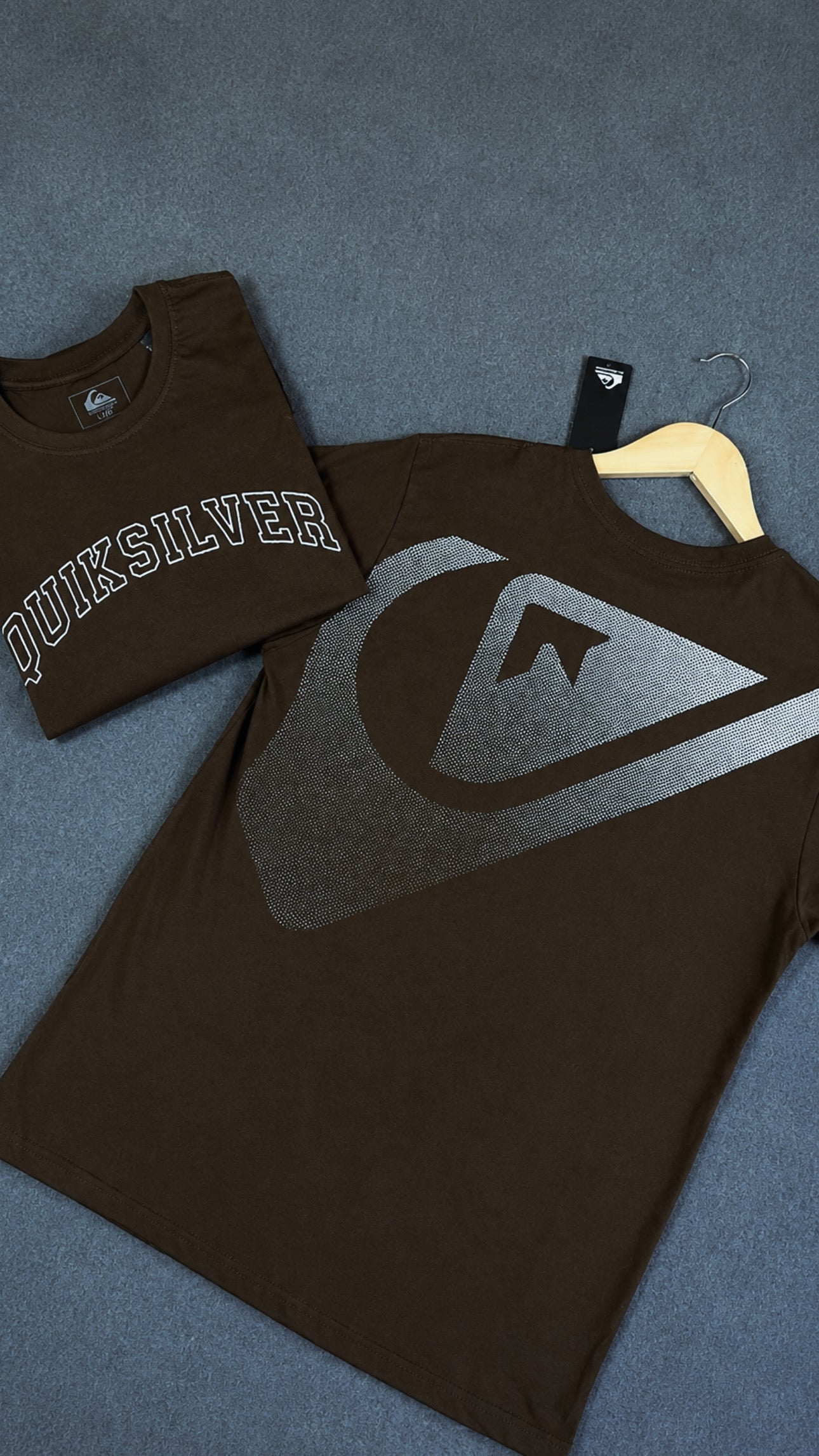 Camisa Quiksilver  Masculina  Marrom em Algodão