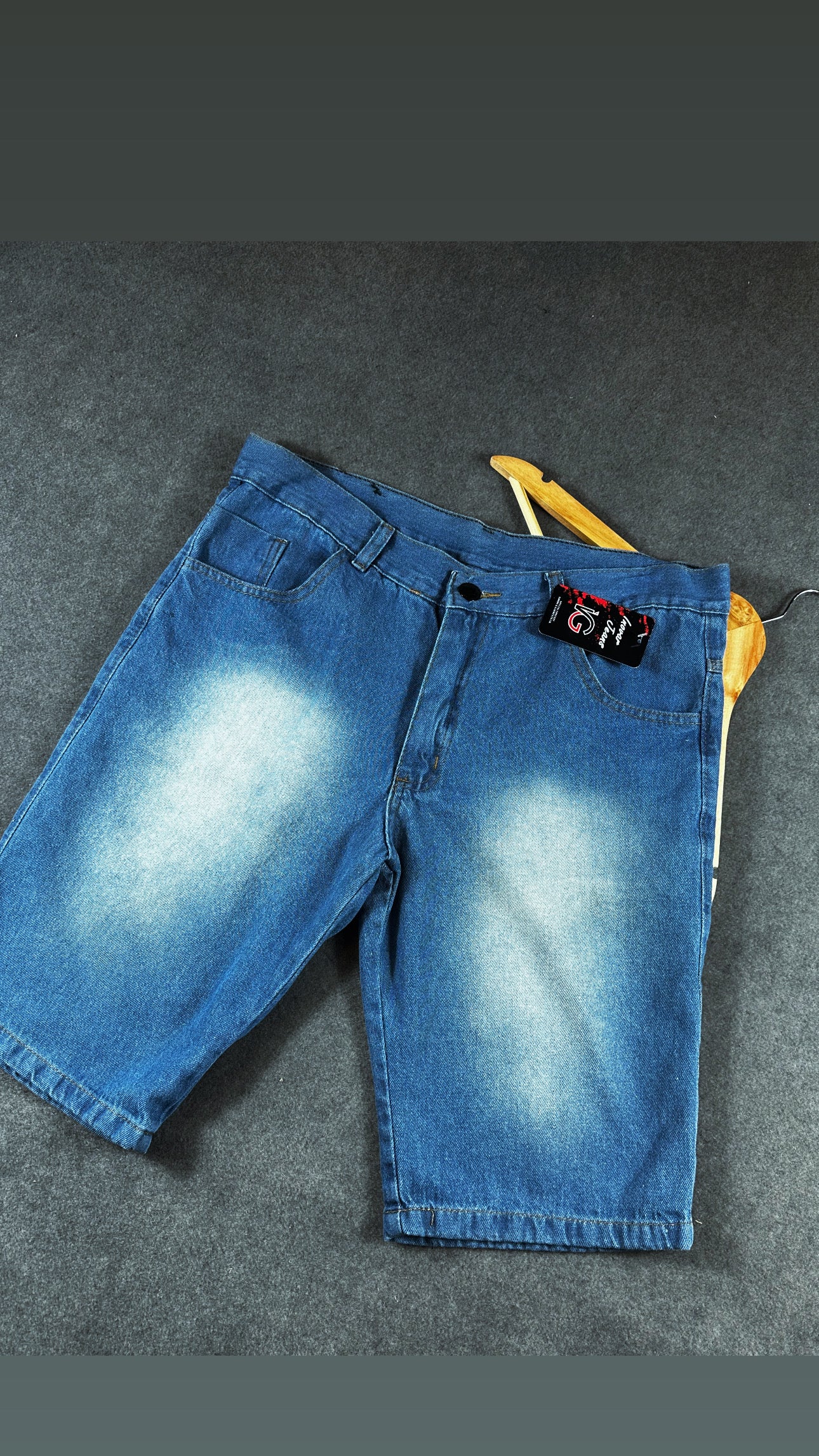 Bermuda Jeans