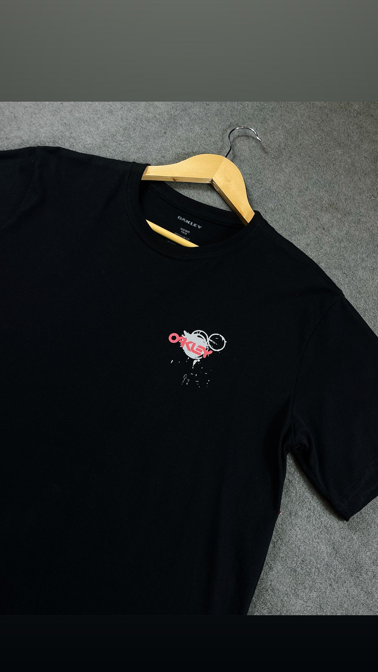 Camisa Oakley  Masculina Preta em Algodão