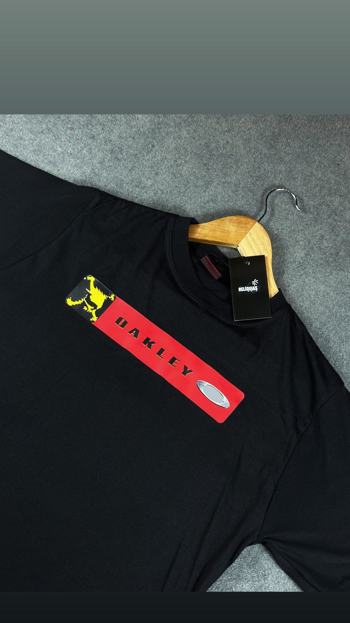 Camisa Oakley  Masculina Preta em Algodão