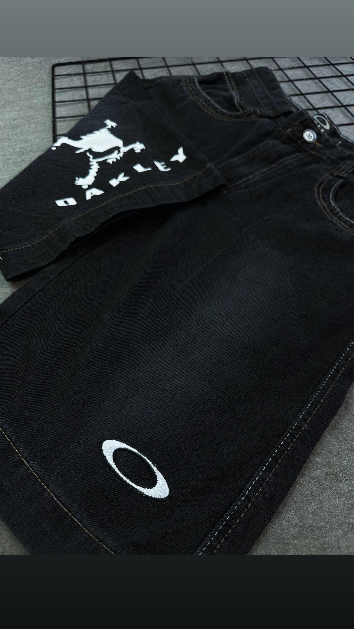 Bermuda Jeans Estampada