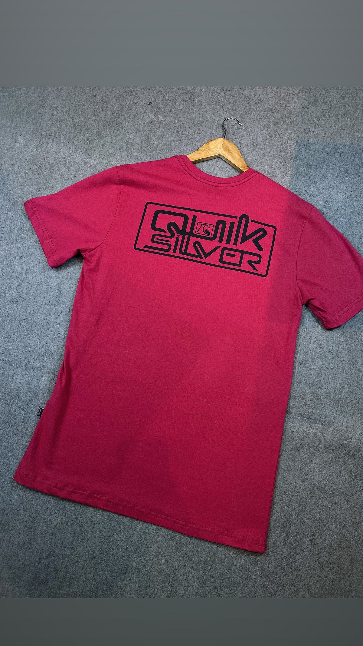 Camiseta Premium Vermelha