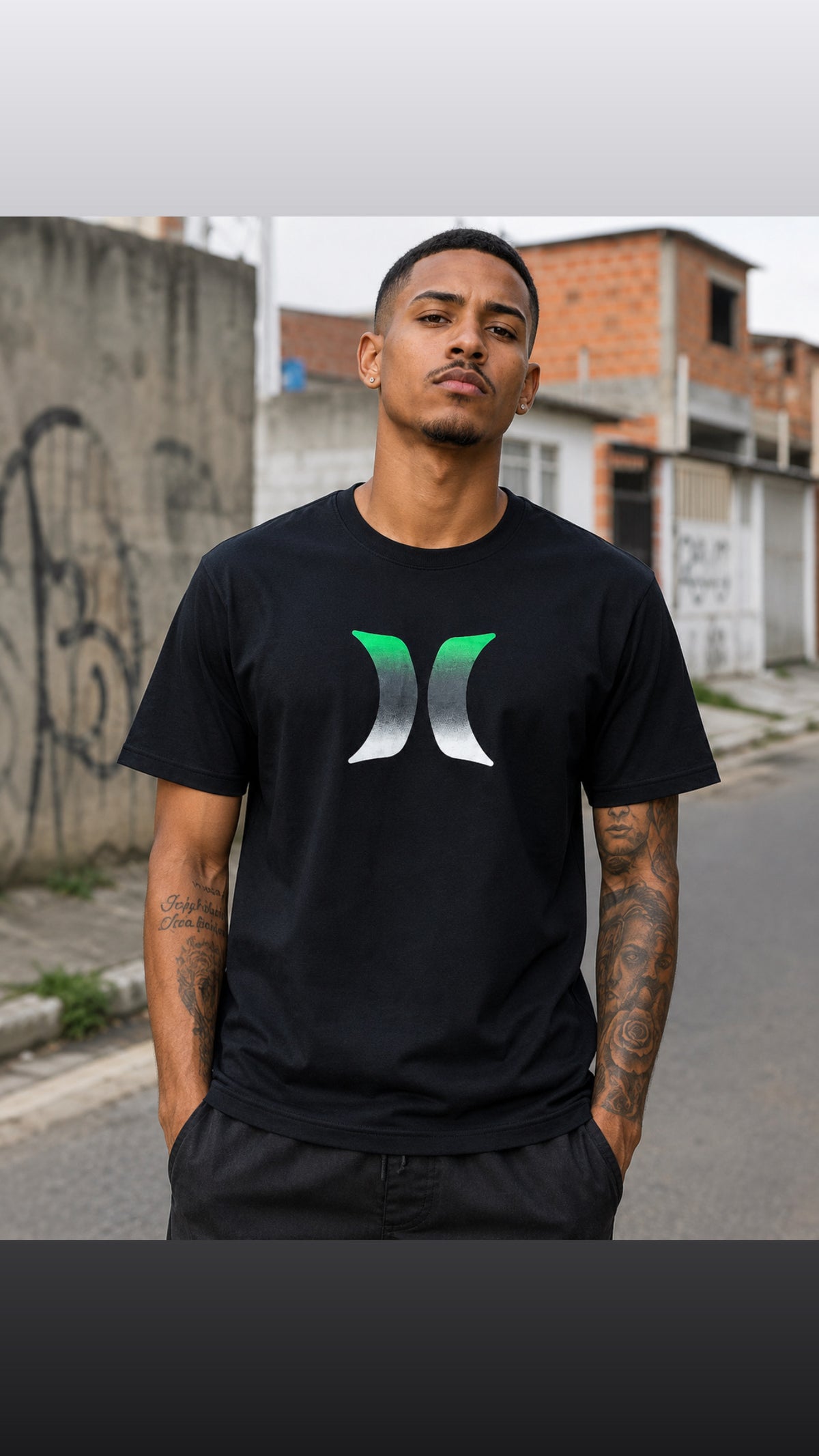 Camiseta Masculina Premium Preta Detalhes Verde