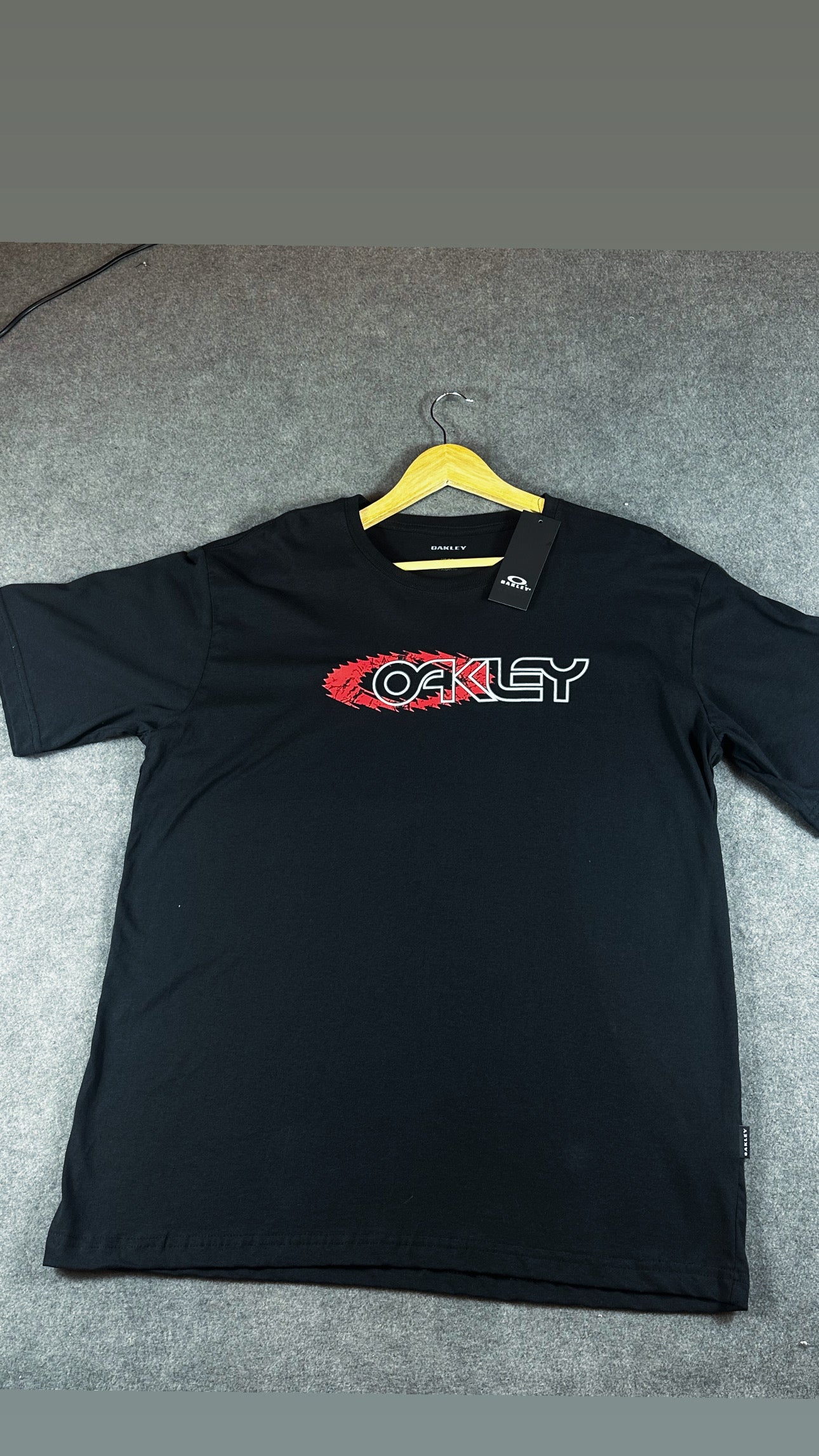 Camisa Oakley edição