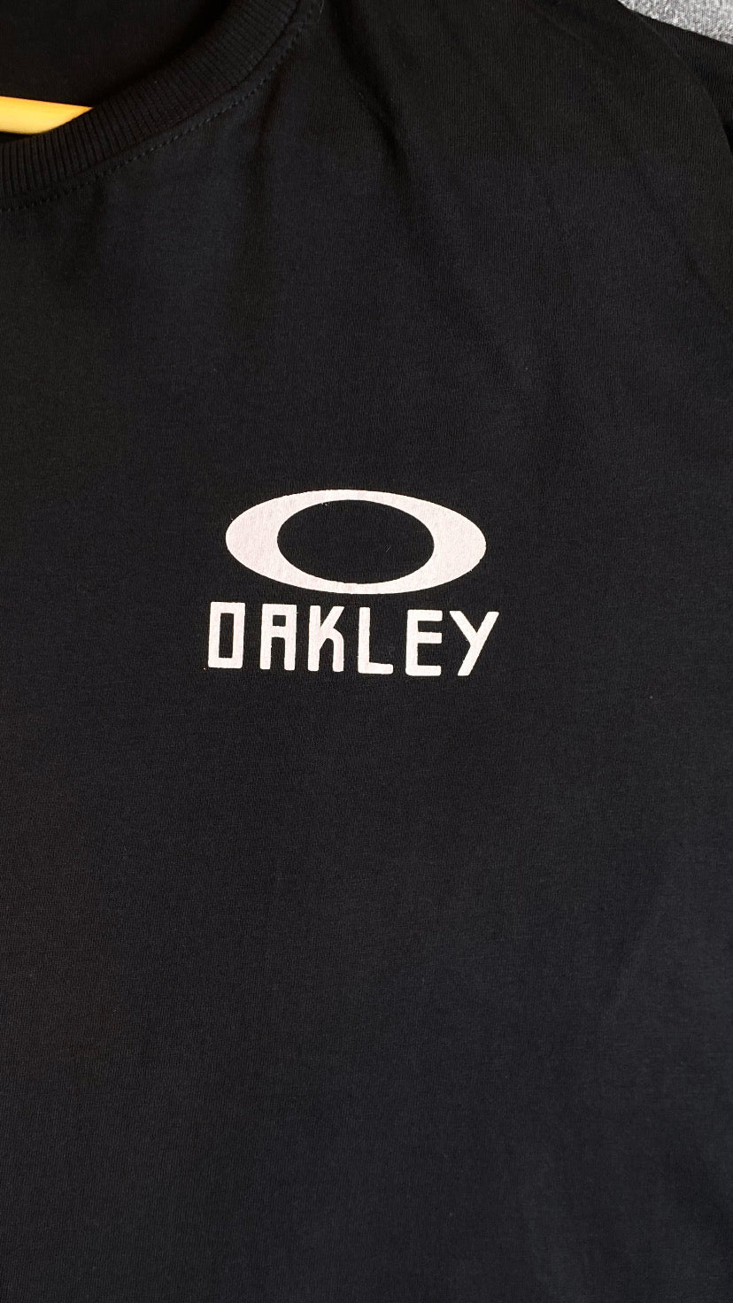 Camiseta Plus size Aoakley-Preta (dragão)