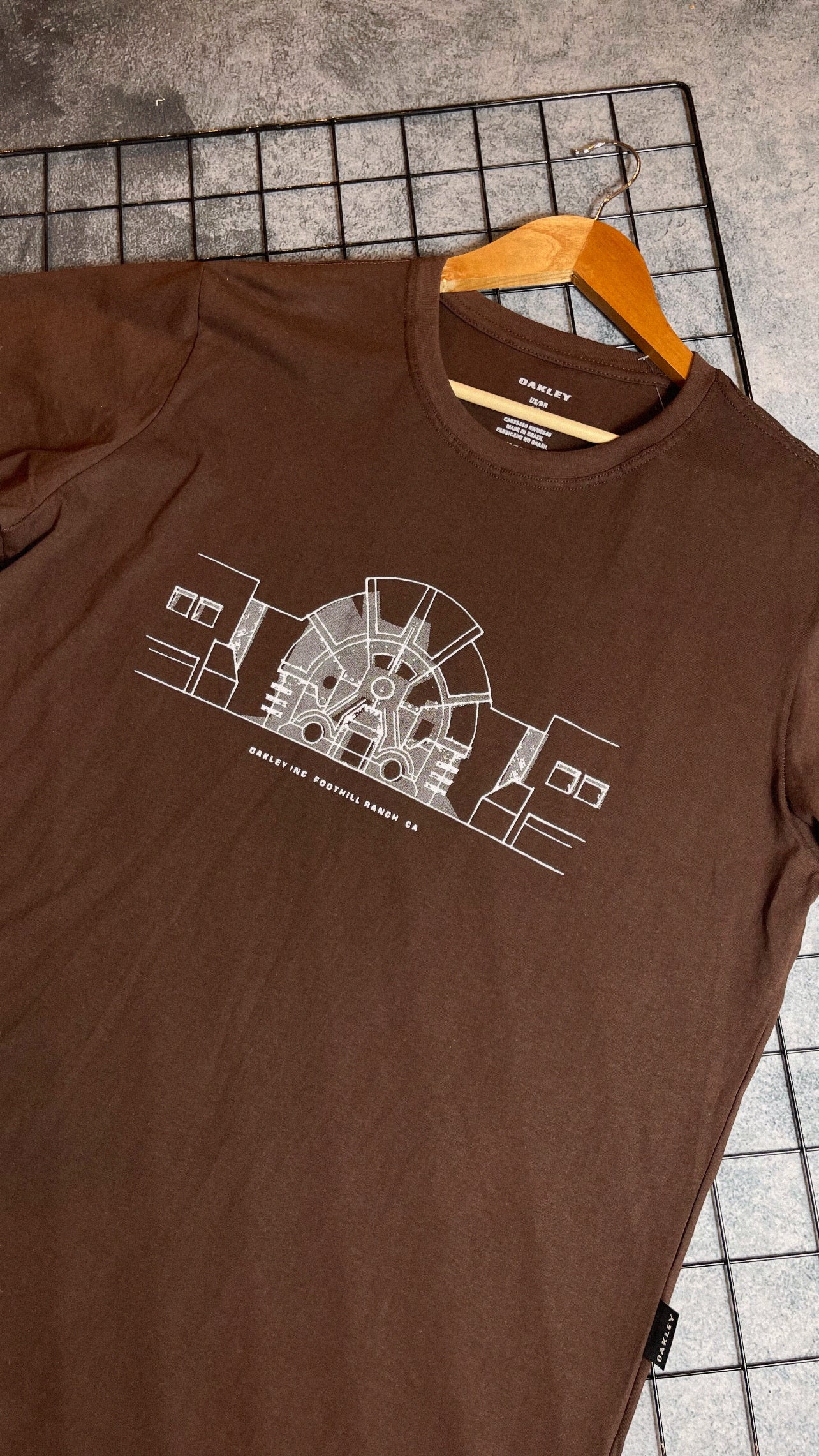Camisa Oakley banker