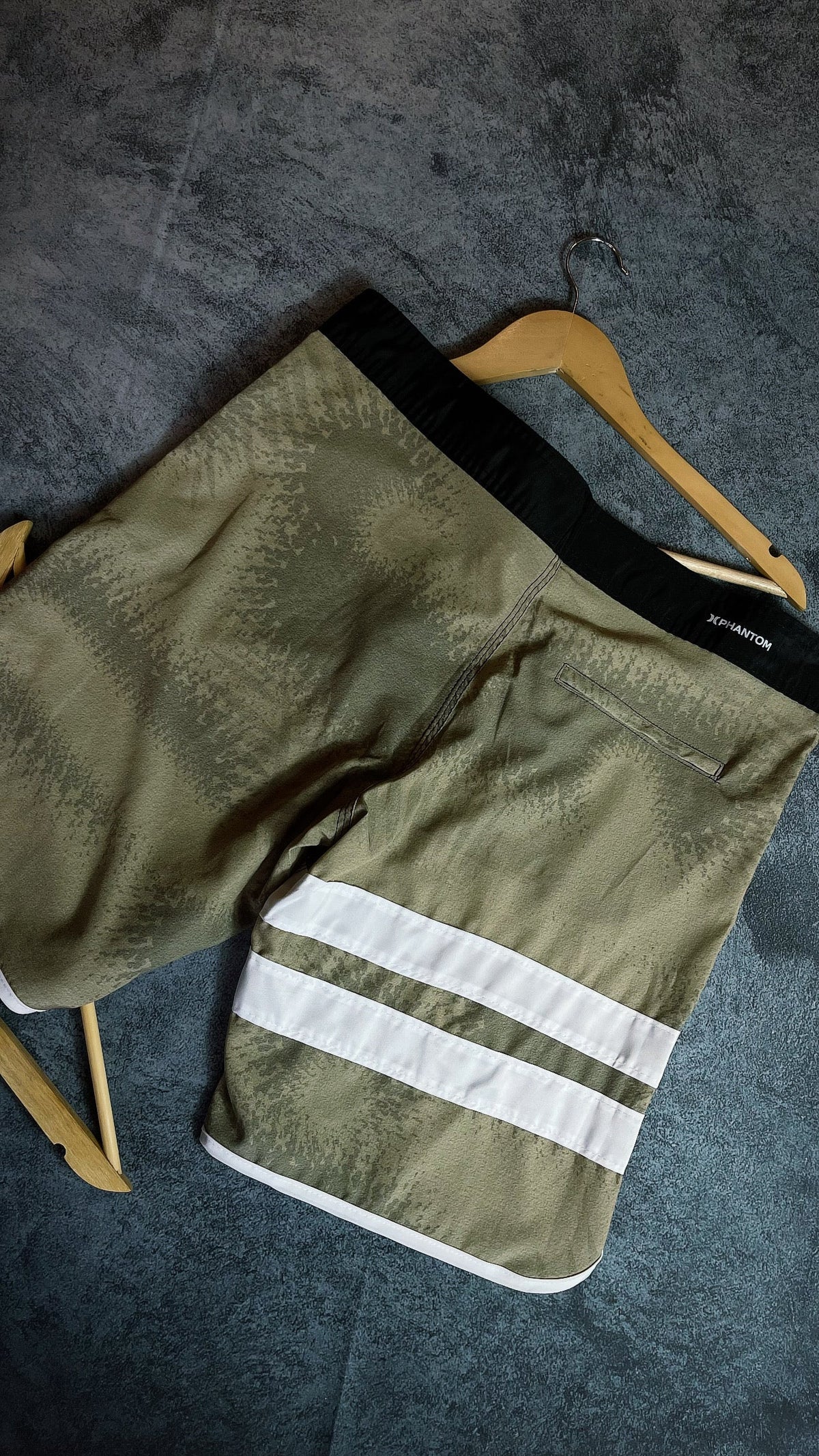 Bermuda Phantom Hurley-Verde Musgo