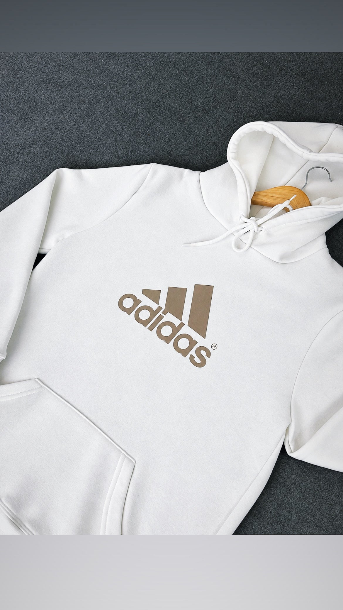 Moletom 3 Cabos Adidas Off White