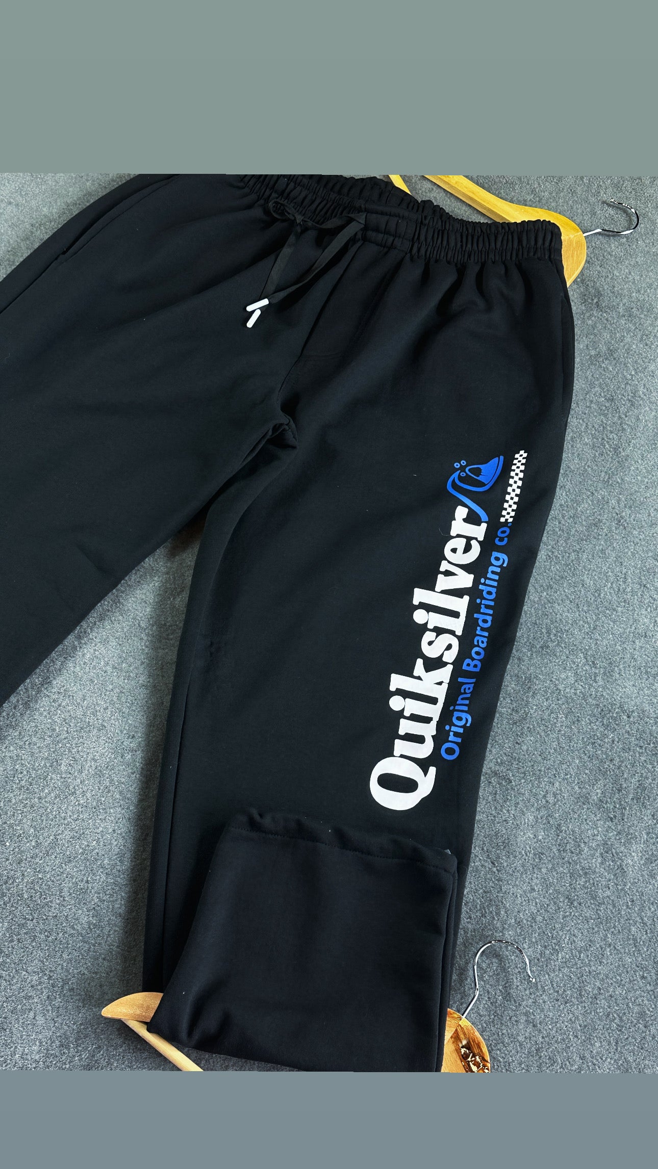 Calça Moletom Quiksilver