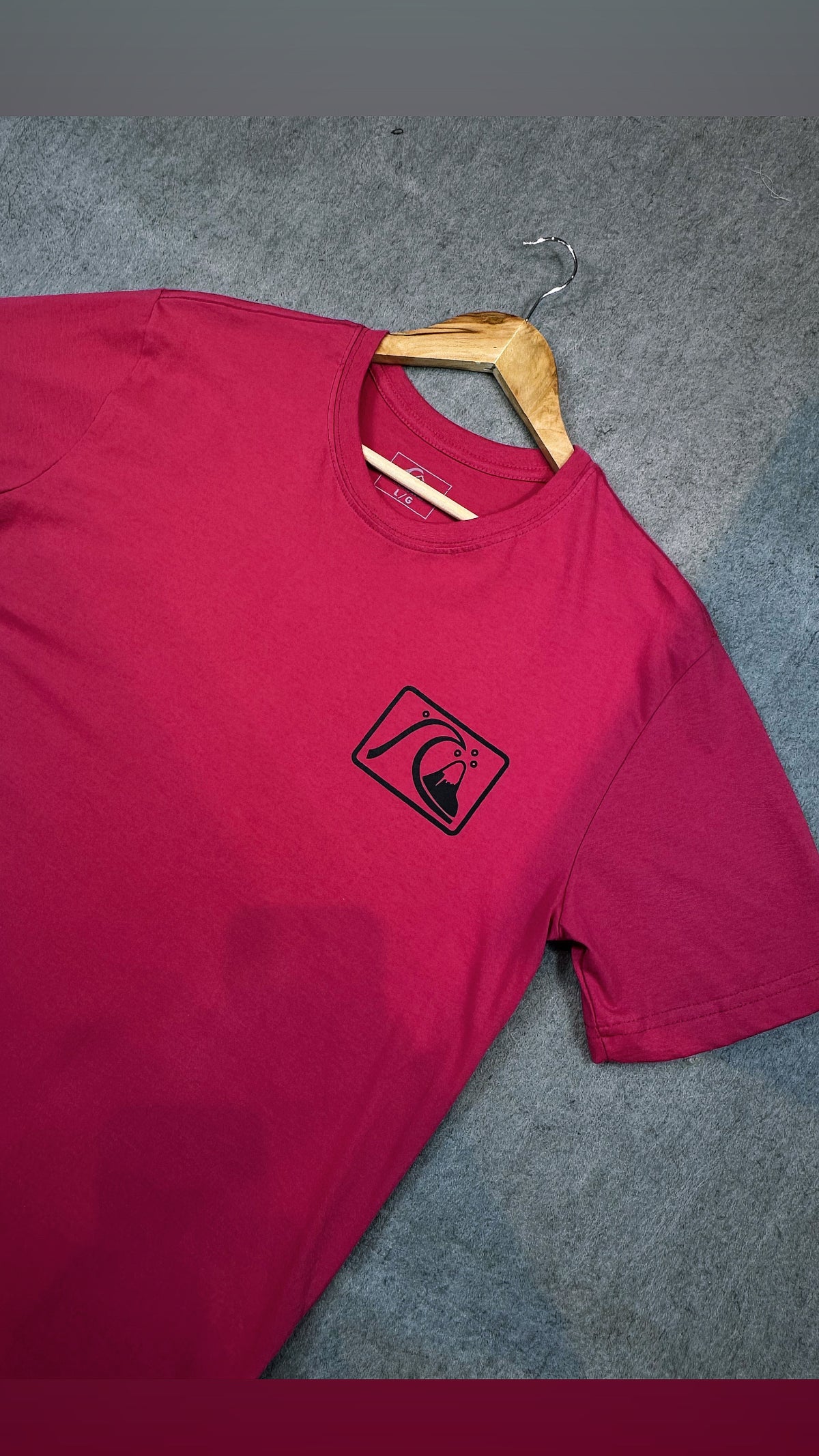 Camiseta Premium Vermelha