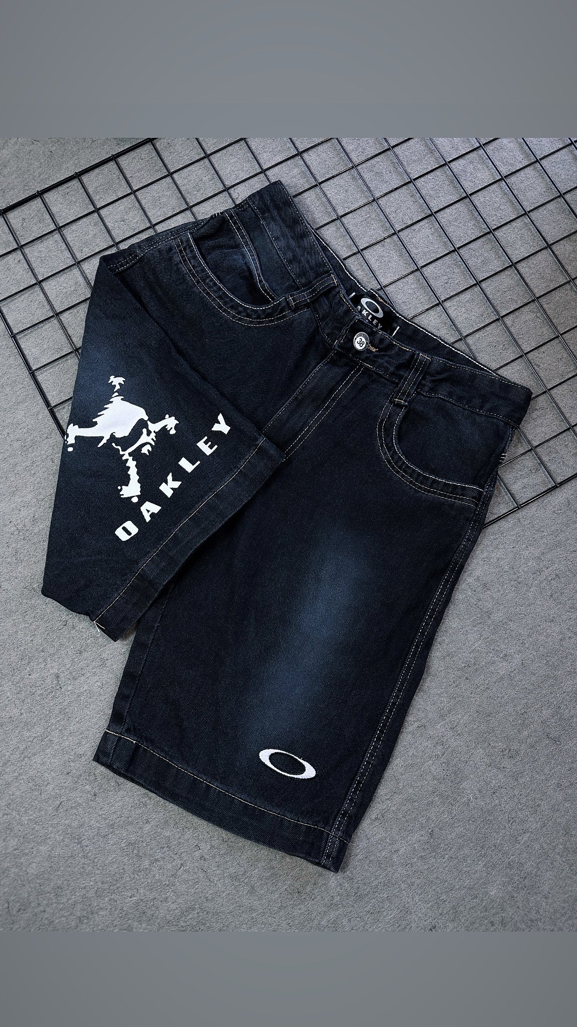 Bermuda Jeans Estampada