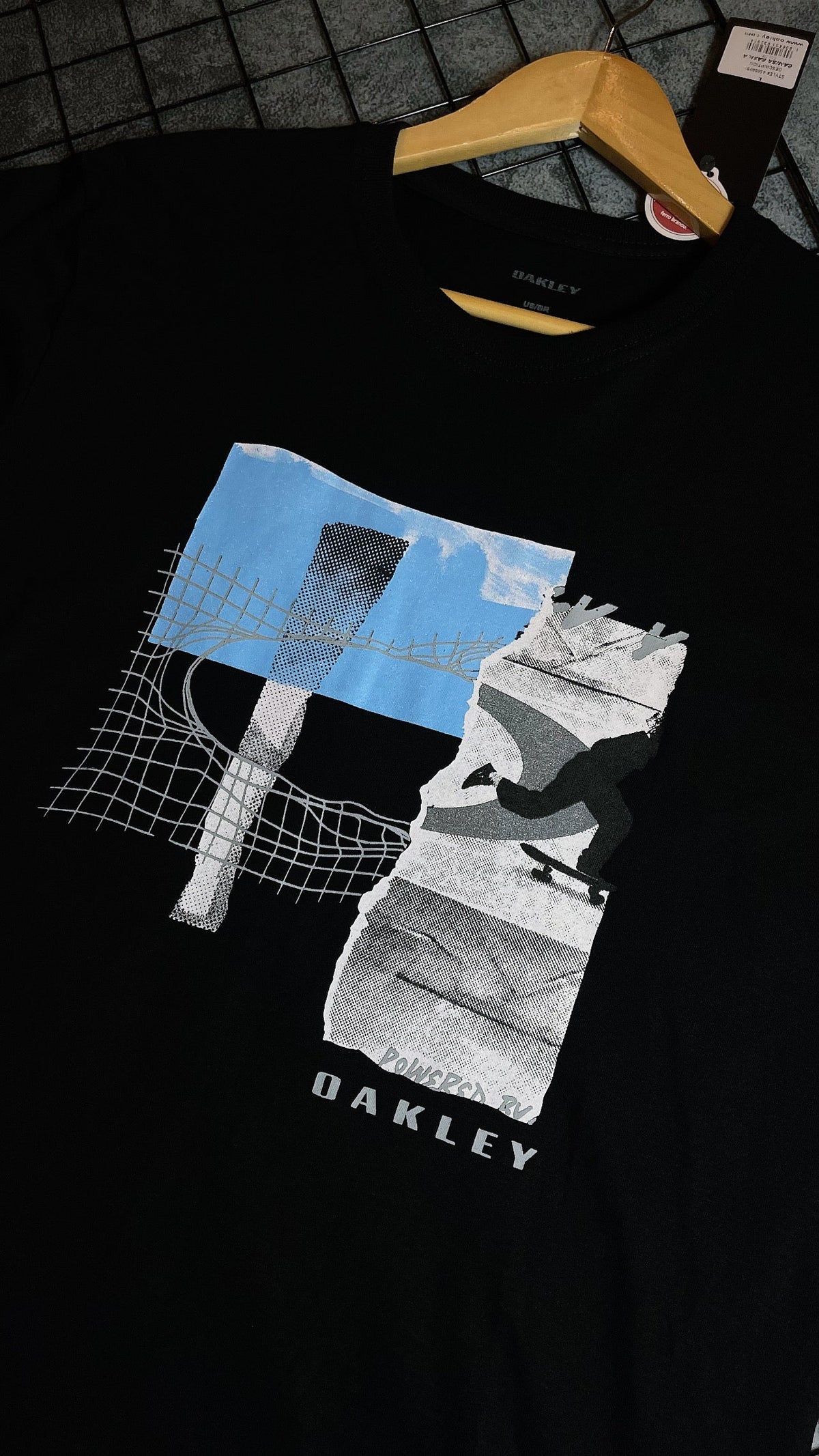 Camisa Oakley  Masculina Preta em Algodão