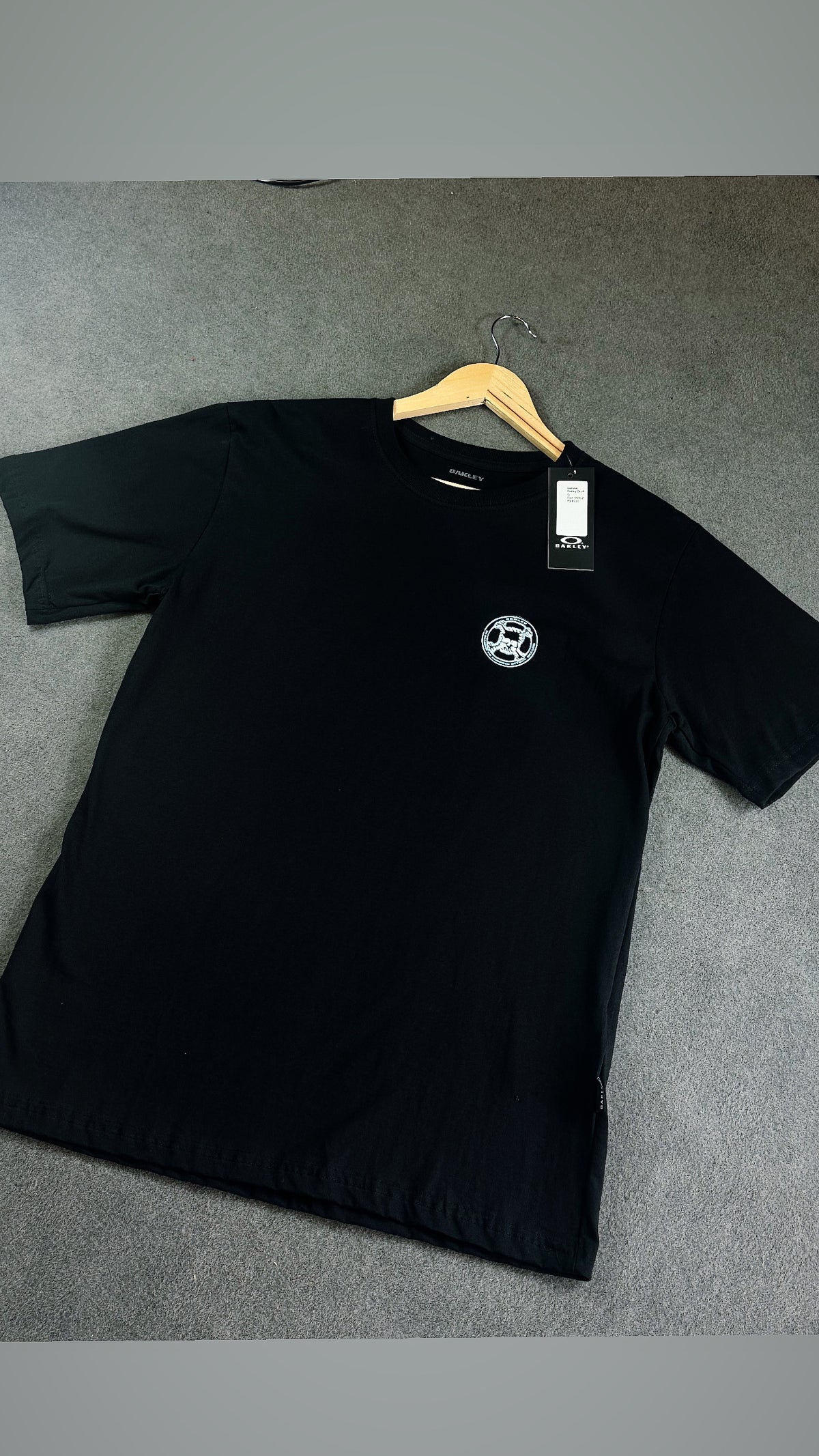 Camisa Oakley  Masculina Preta em Algodão